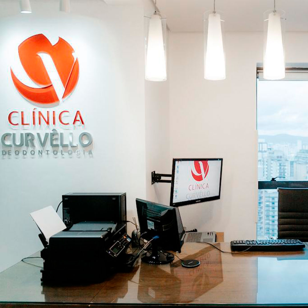Clinica Curvello – Uma vida melhor começa com um belo sorriso